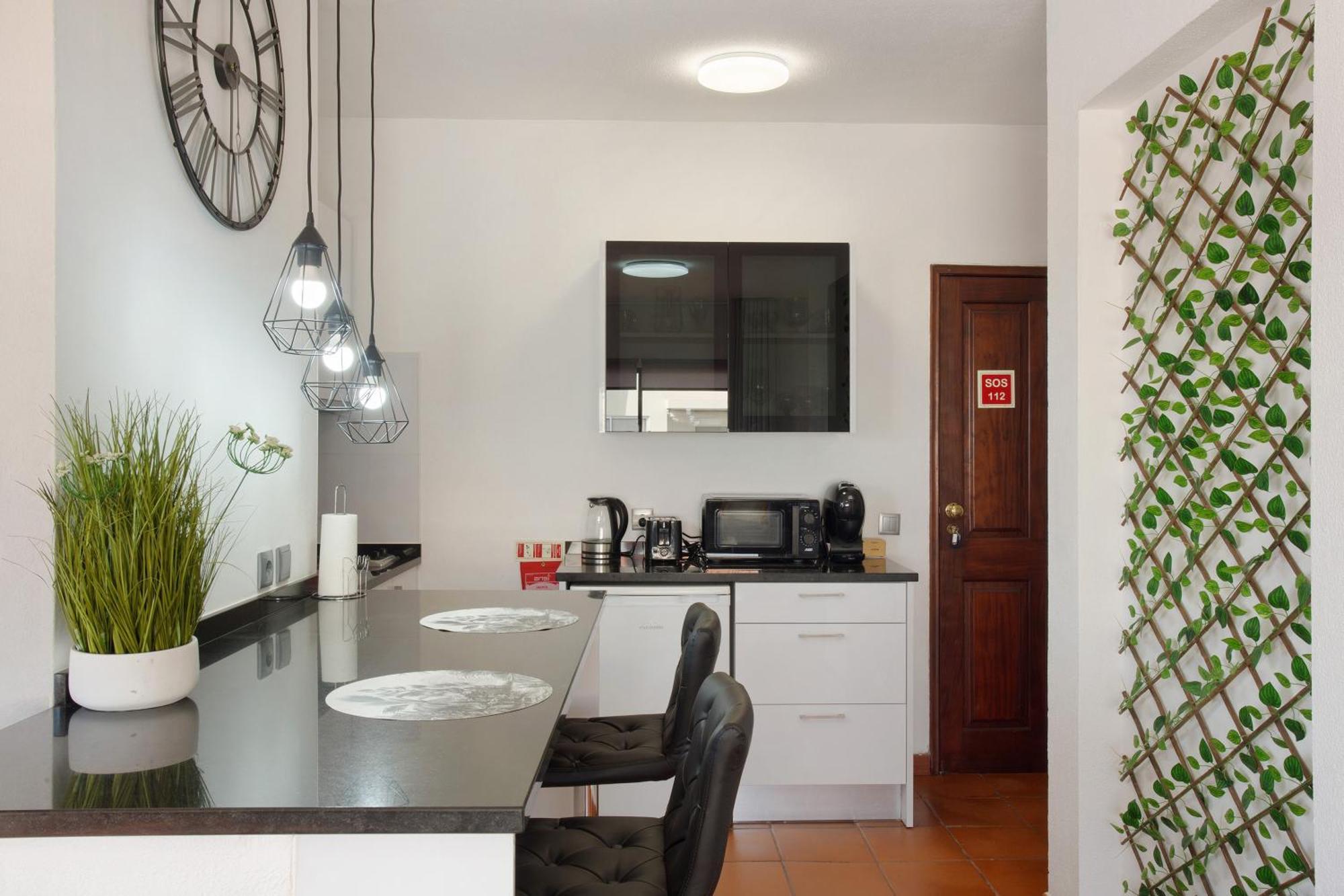 Apartamento Lolita Com Terraco 卡尼索 外观 照片